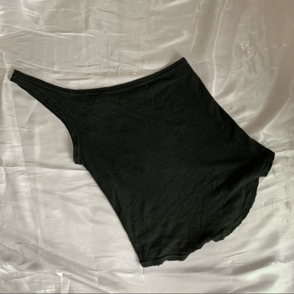 One Shoulder Tank - Picture 2 of 3